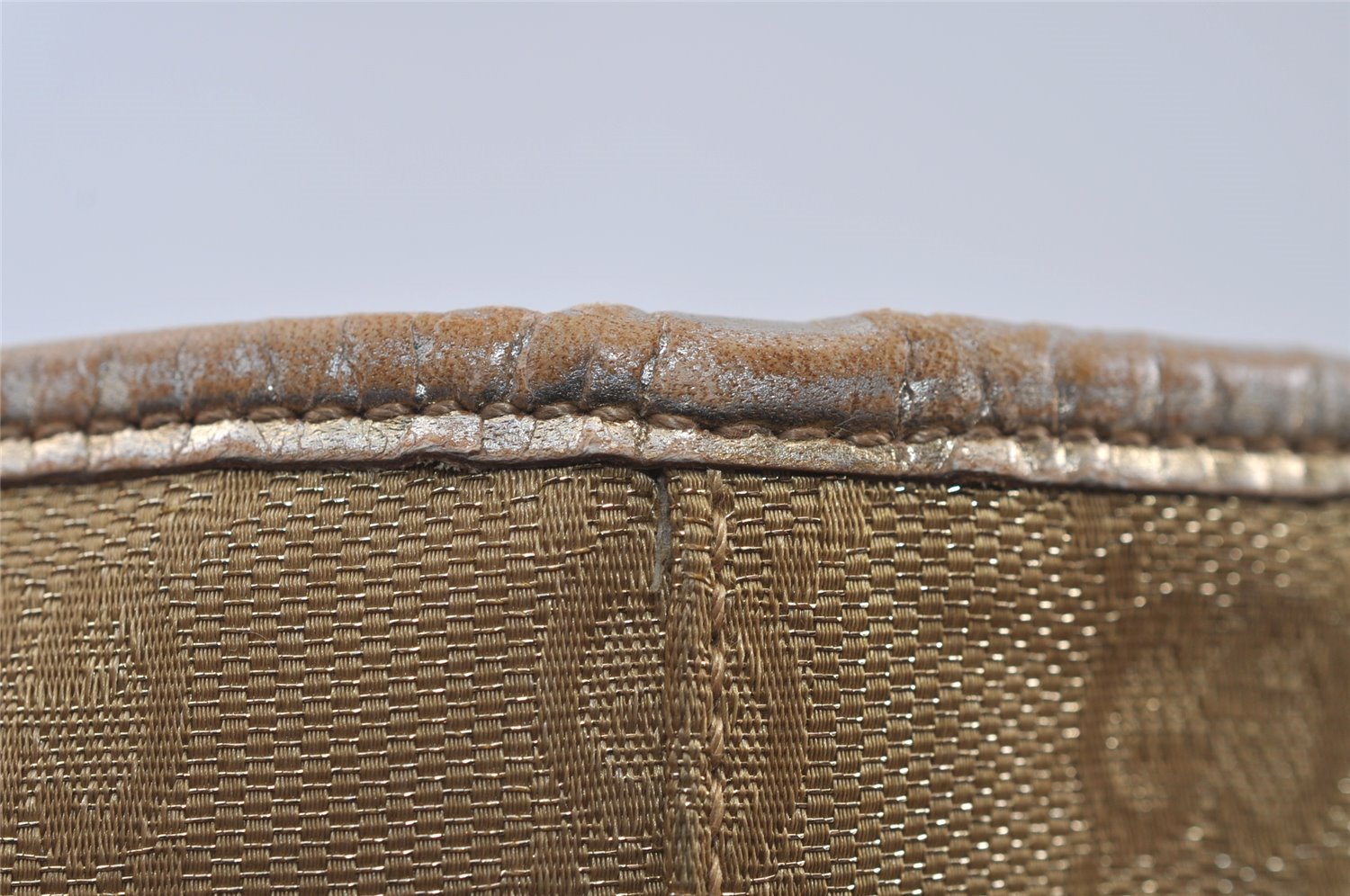 Authentic GUCCI Vintage Shoulder Tote Bag GG Canvas Leather 0021099 Gold 0823J