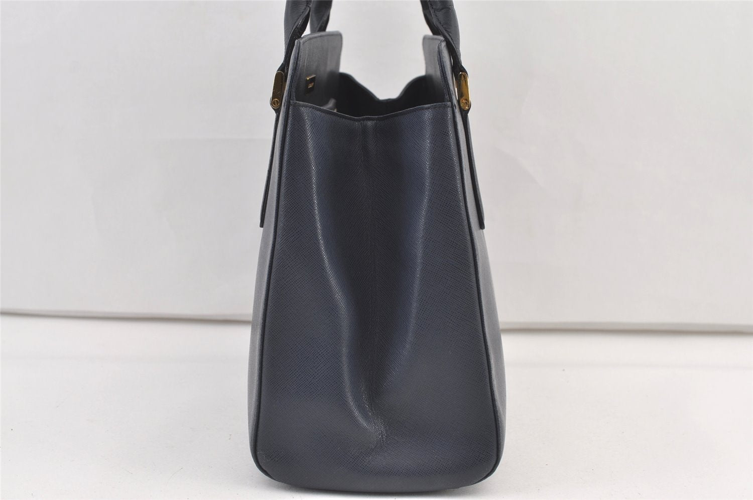Authentic BURBERRY Vintage Leather Shoulder Hand Bag Navy Blue 0830K