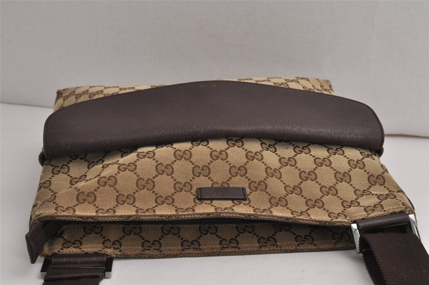 Authentic GUCCI Shoulder Cross Body Bag GG Canvas Leather 256100 Brown 0835K