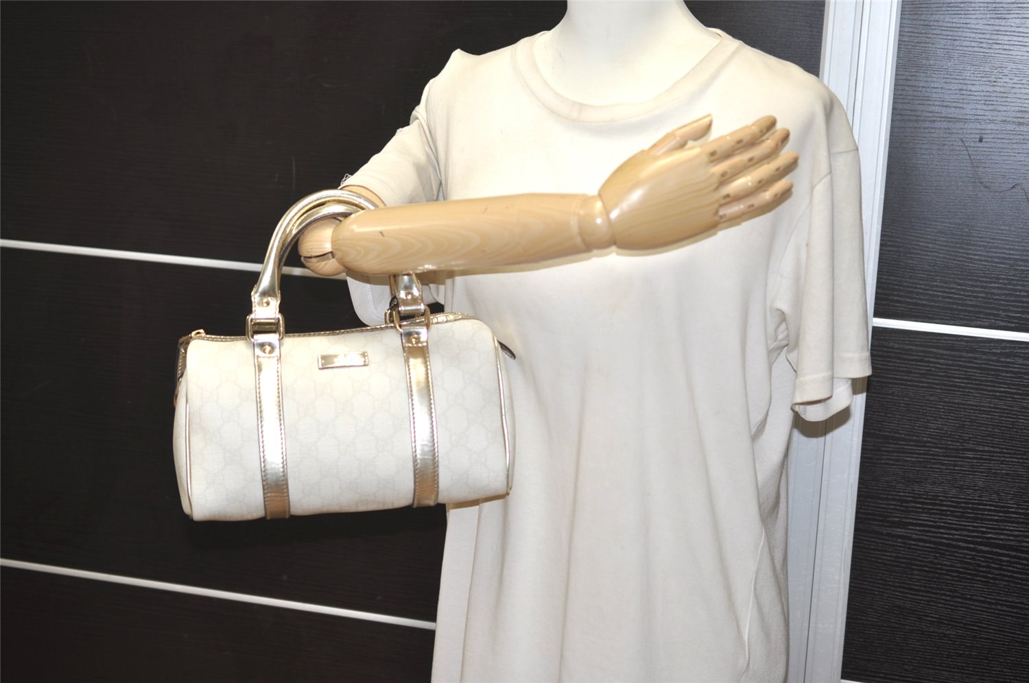 Authentic GUCCI Vintage Hand Boston Bag Purse GG PVC Leather 193604 White 0838K