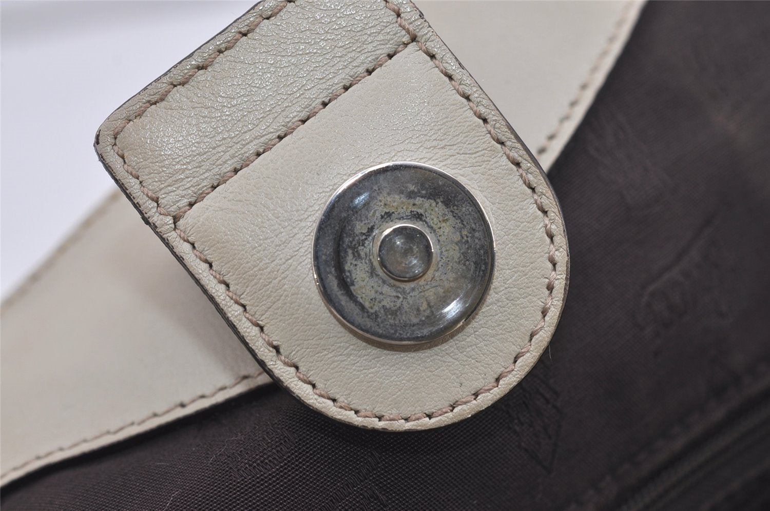 Authentic GUCCI Guccissima Sukey Shoulder Tote Bag GG Leather 211944 White 0846I