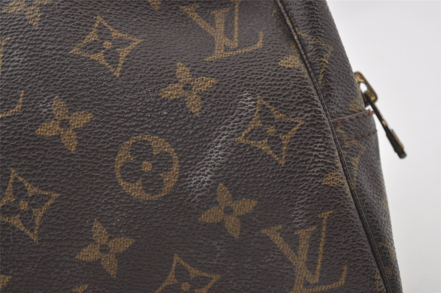Auth Louis Vuitton Monogram Trousse Toilette 28 Clutch Hand Bag M47522 LV 0846J