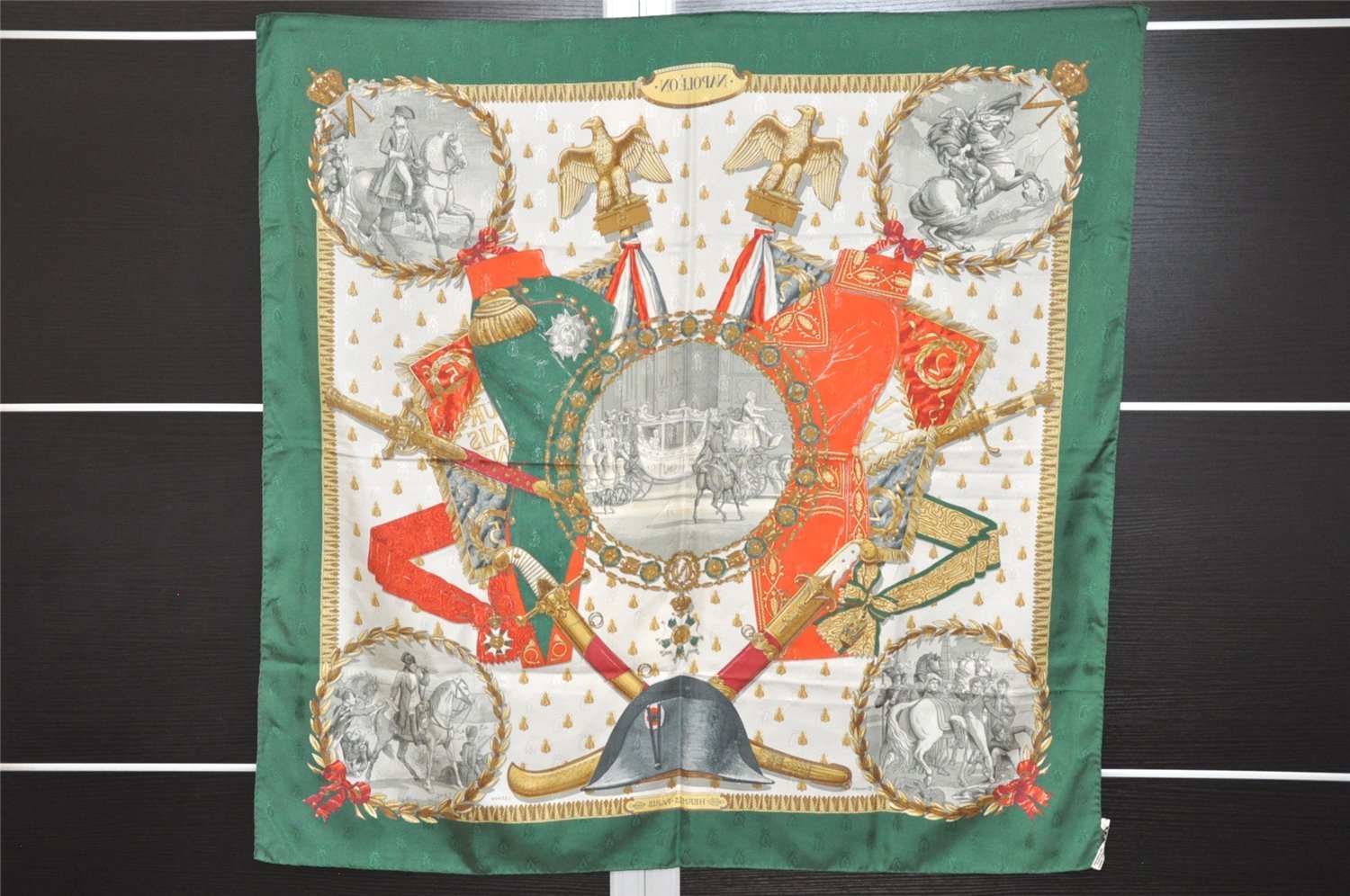 Authentic HERMES Carre 90 Scarf 