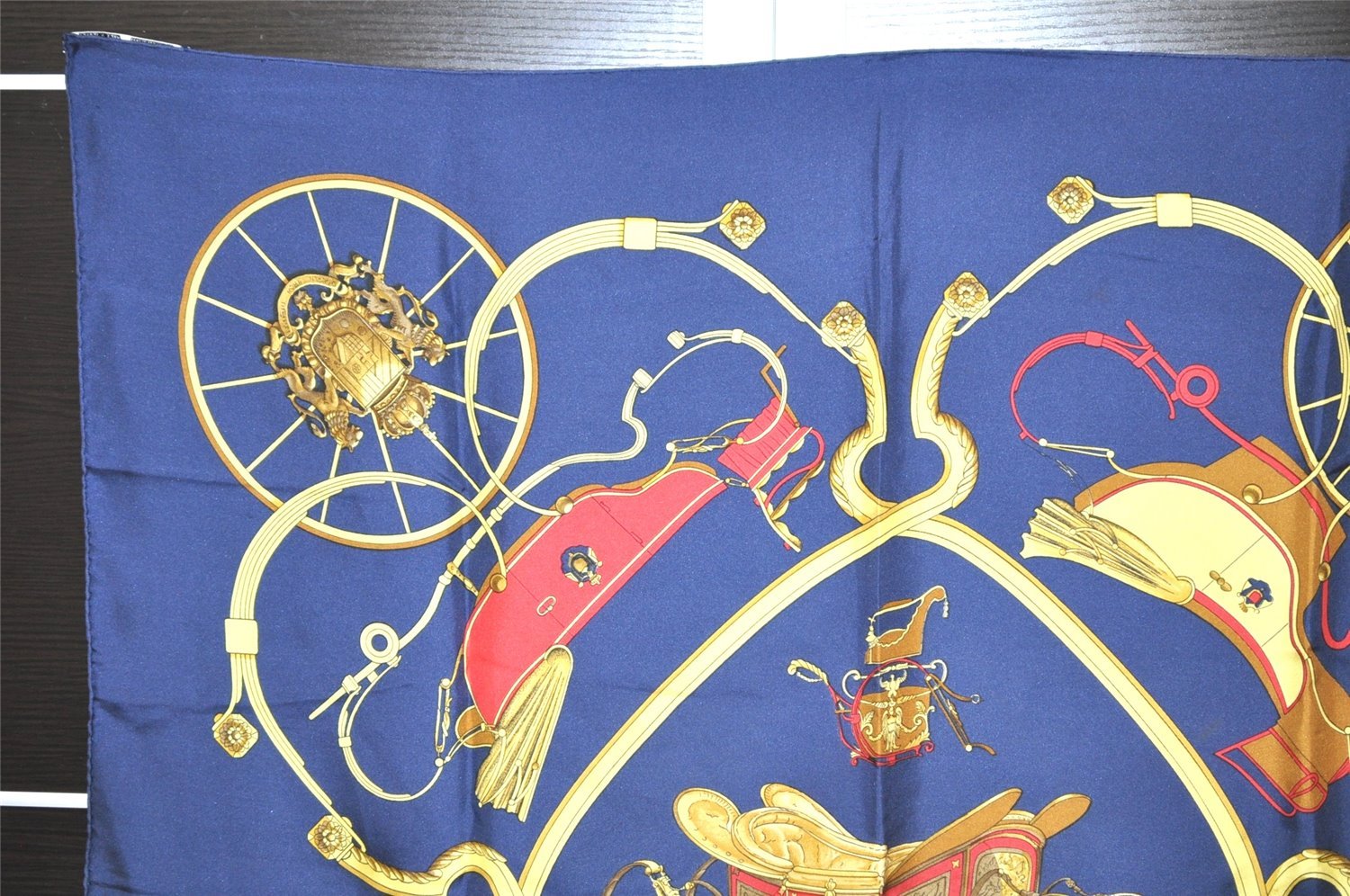 Authentic HERMES Carre 90 Scarf 