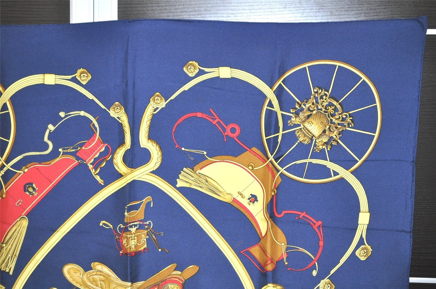 Authentic HERMES Carre 90 Scarf 