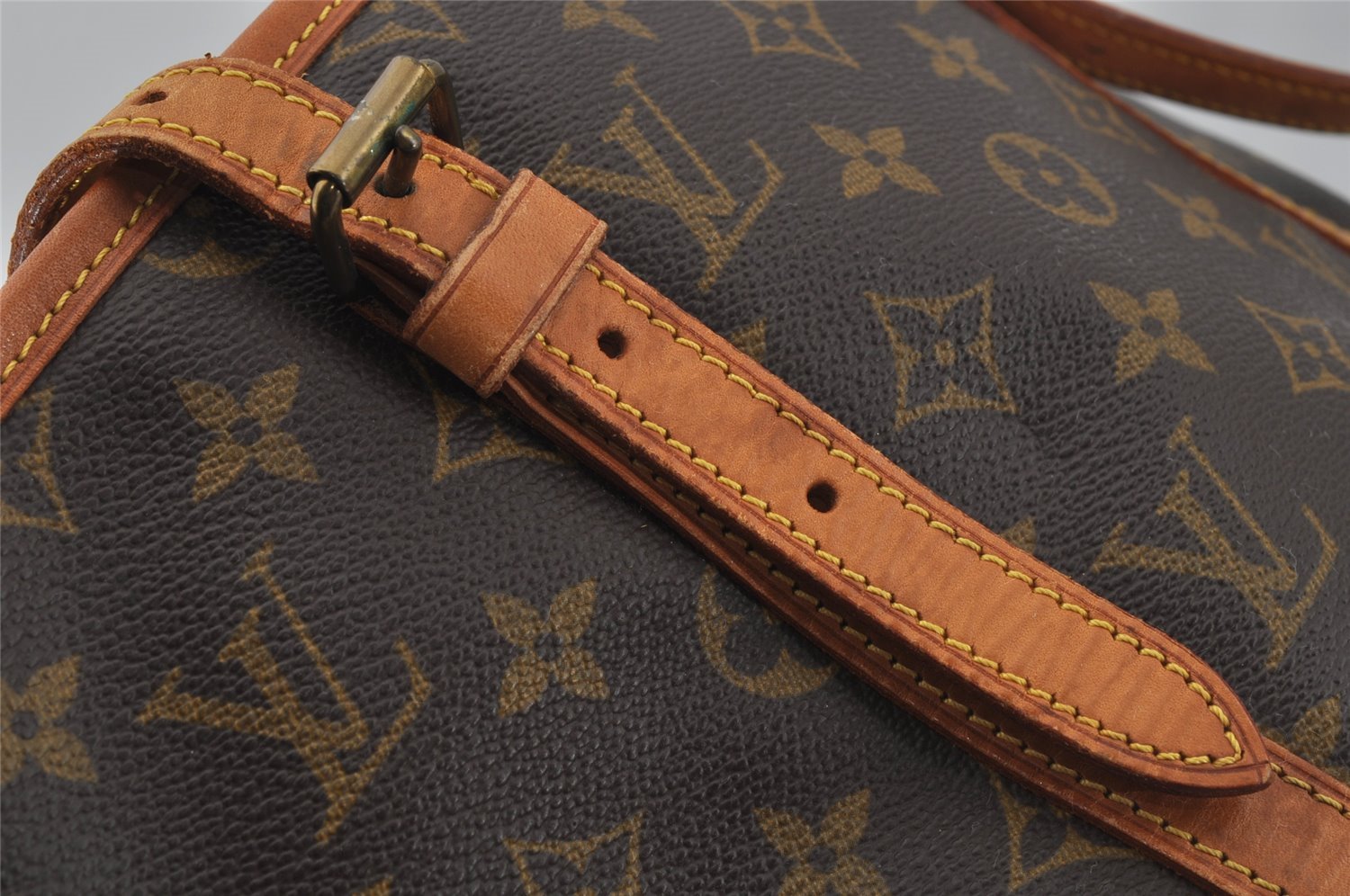 Authentic Louis Vuitton Monogram Bucket GM Shoulder Tote Bag M42236 LV 0852J