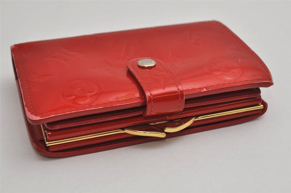 Auth Louis Vuitton Vernis Porte Monnaie Billets Viennois Wallet M91208 Red 0852K