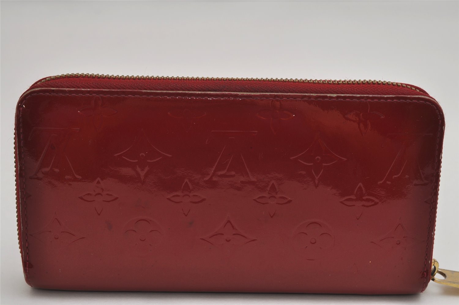 Authentic Louis Vuitton Vernis Zippy Wallet Long Purse Red M91981 LV 0854K