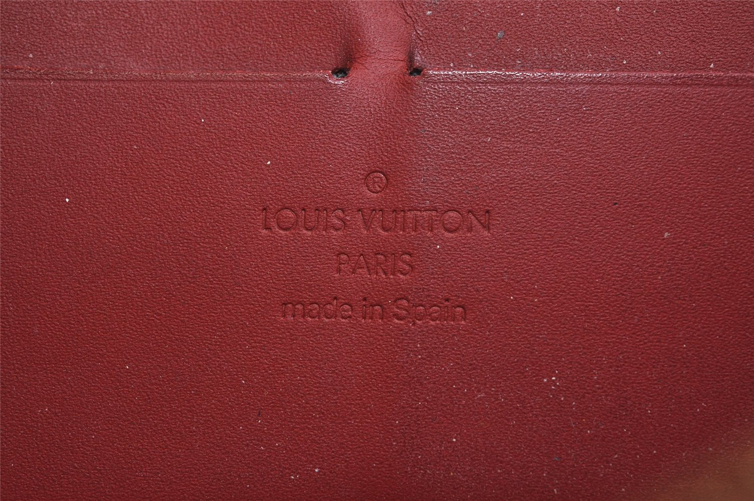 Authentic Louis Vuitton Vernis Zippy Wallet Long Purse Red M91981 LV 0854K