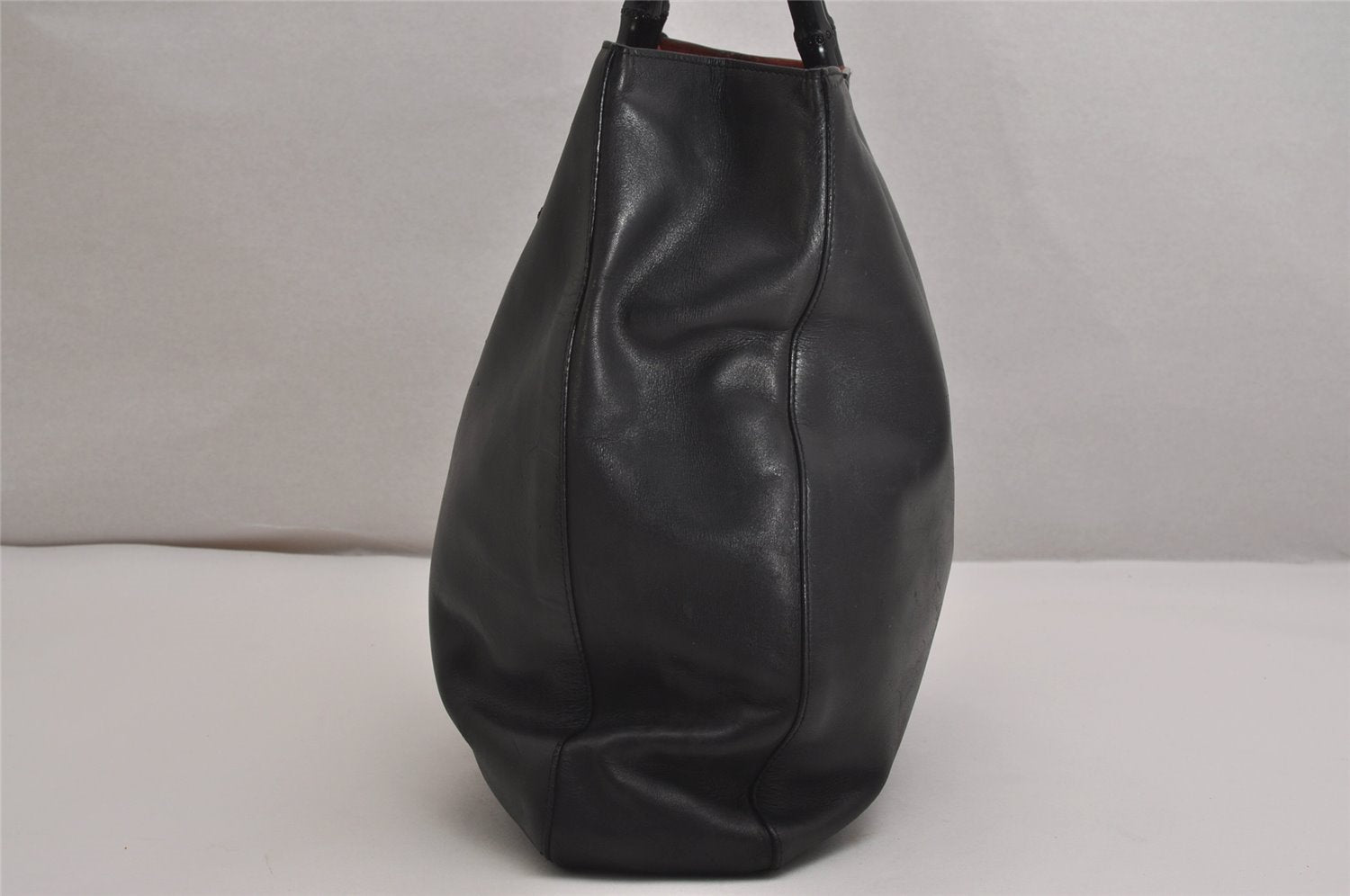 Authentic GUCCI Vintage Bamboo Shoulder Hand Bag Leather Black 0857J