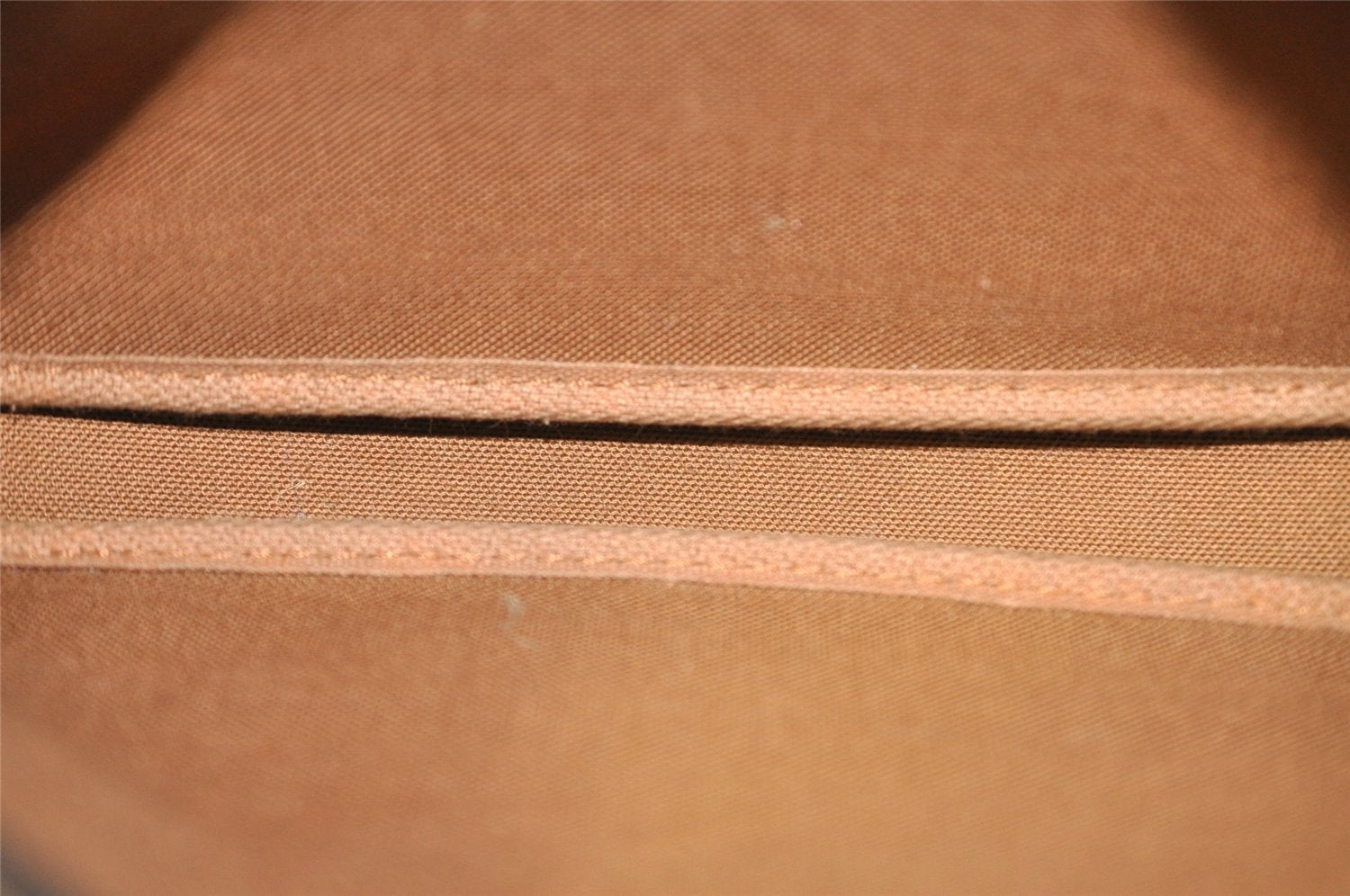 Authentic Louis Vuitton Monogram Pochette Accessoires Pouch M51980 LV 0859I