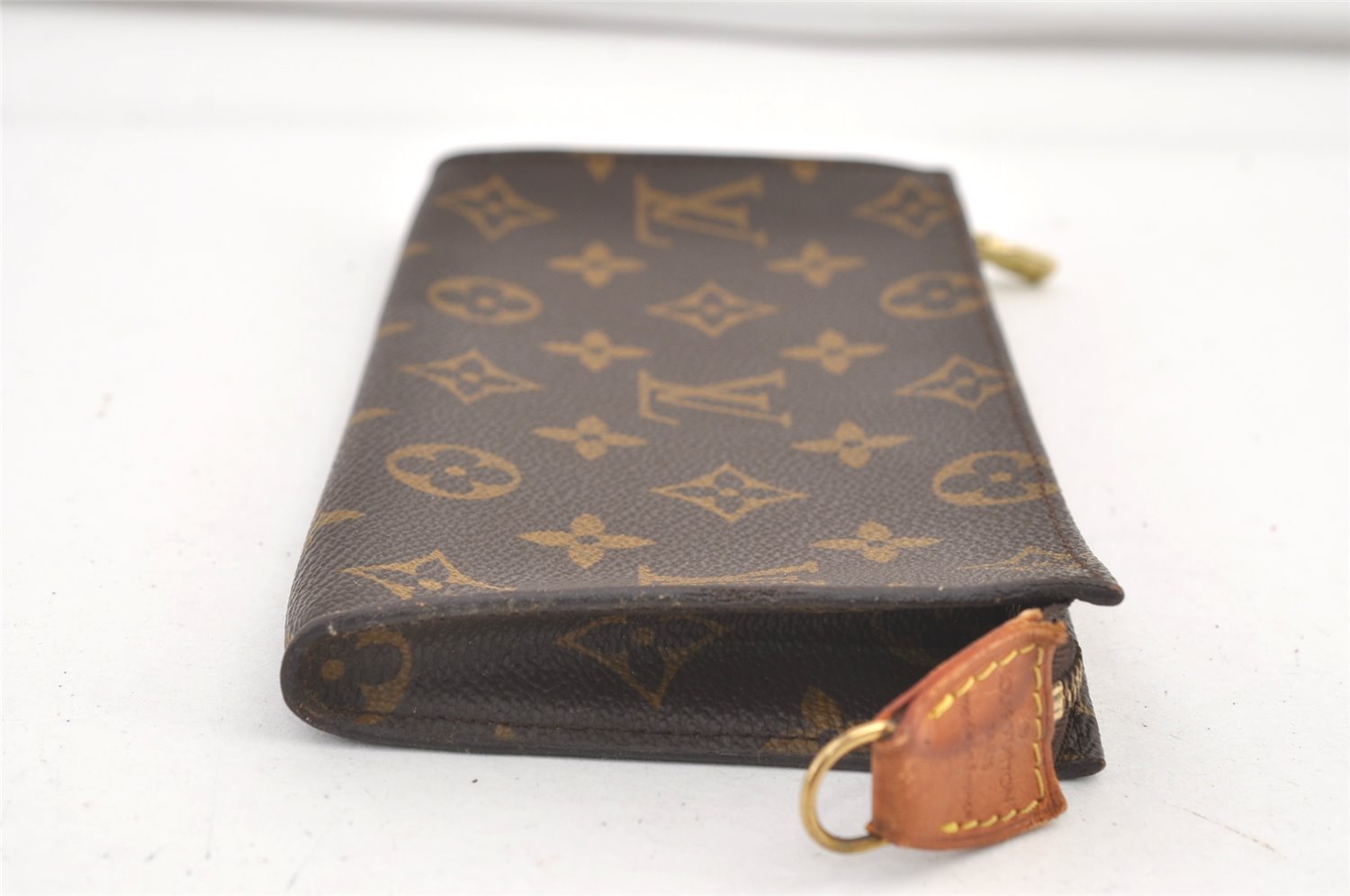 Authentic Louis Vuitton Monogram Pouch For Bucket GM LV 0860K