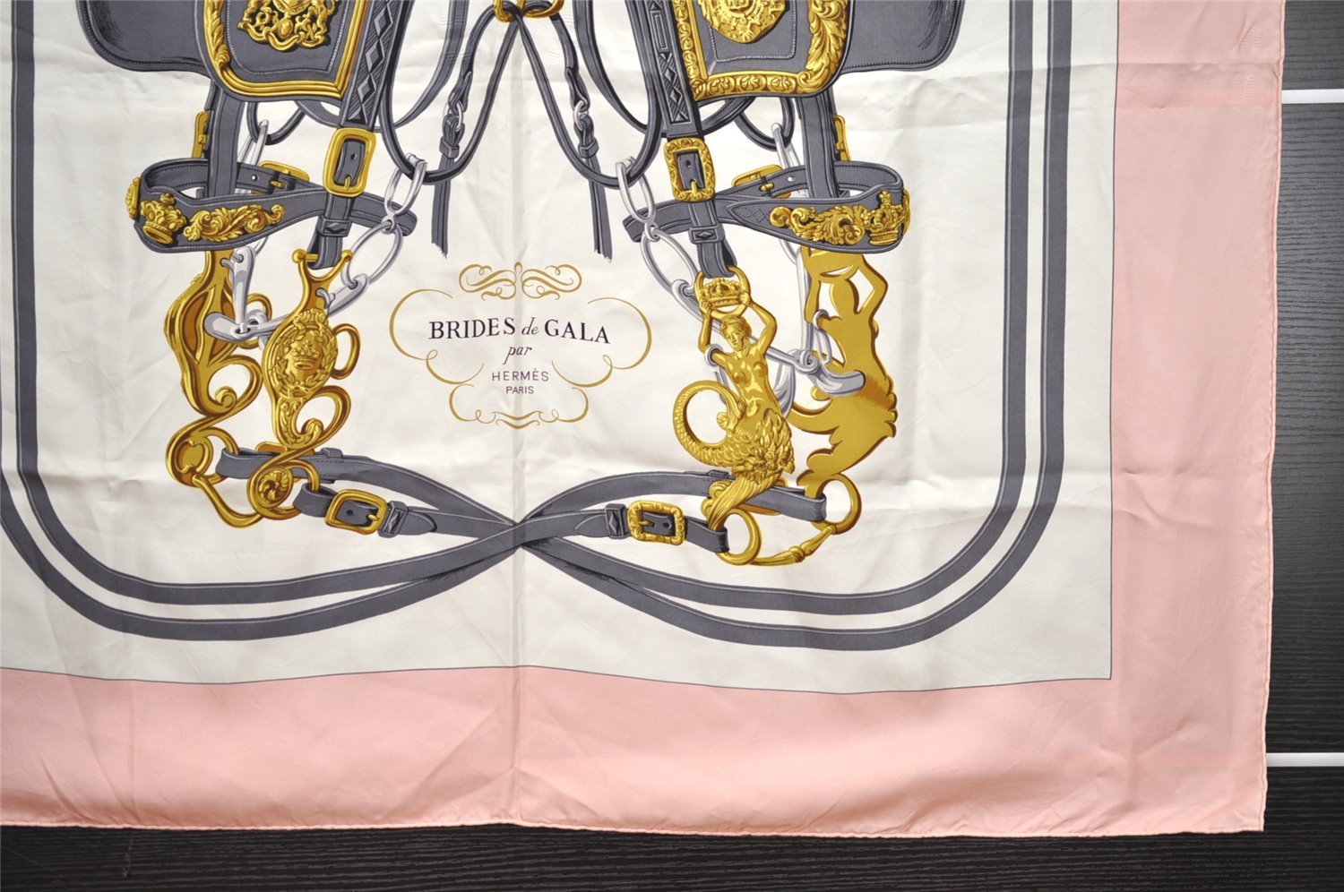 Authentic HERMES Carre 90 Scarf 