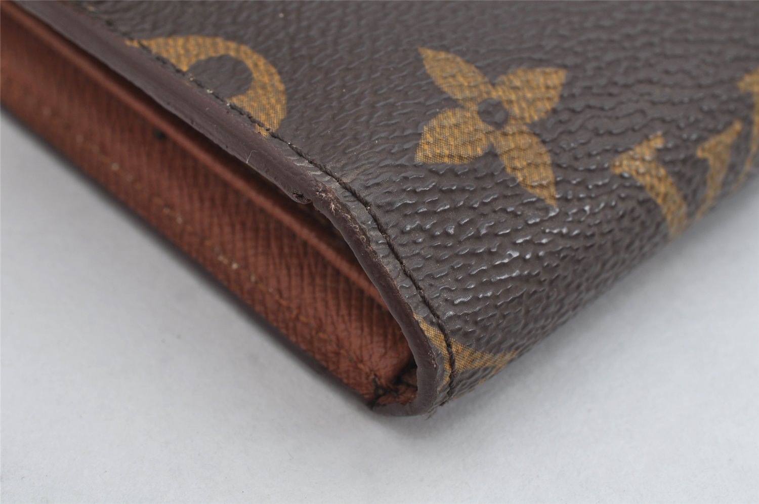 Authentic Louis Vuitton Monogram Porte Tresor Etui Papier Wallet M61202 LV 0864K