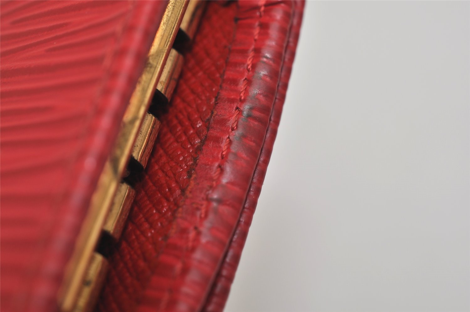 Authentic Louis Vuitton Epi Multicles 4 Key Case Red M63827 LV 0865K