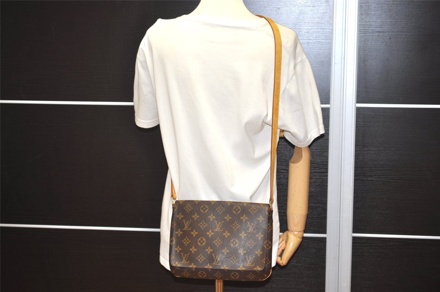Authentic Louis Vuitton Monogram Musette Tango M51388 Shoulder Cross Bag 0879I