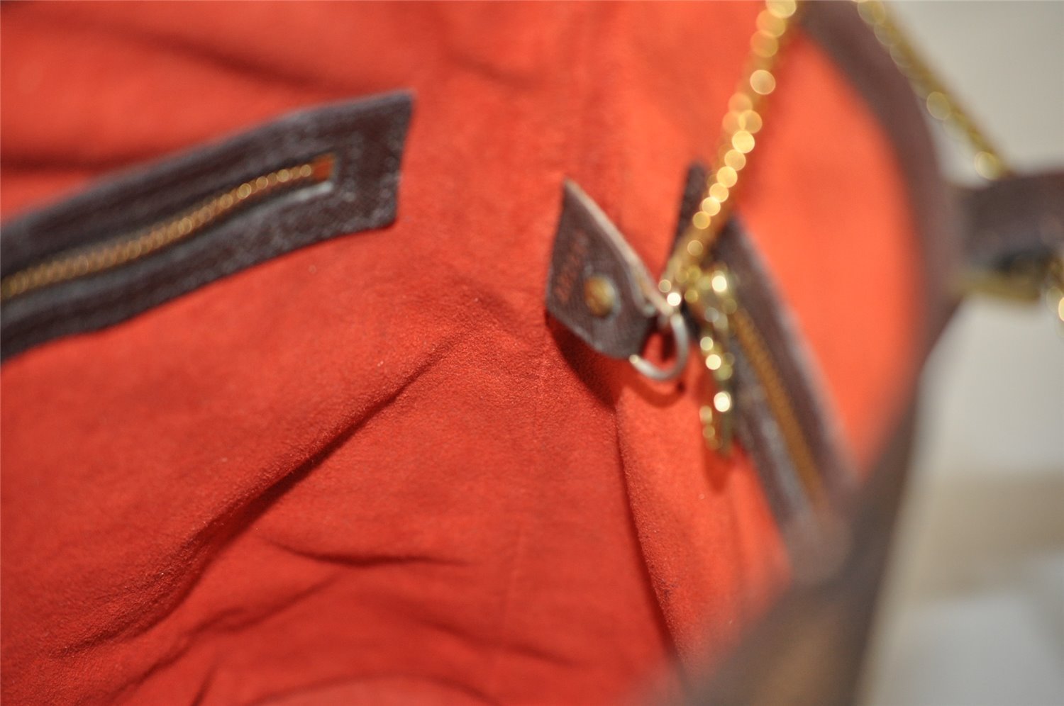 Authentic Louis Vuitton Damier Marais Bucket Shoulder Tote Bag N42240 LV 0882I