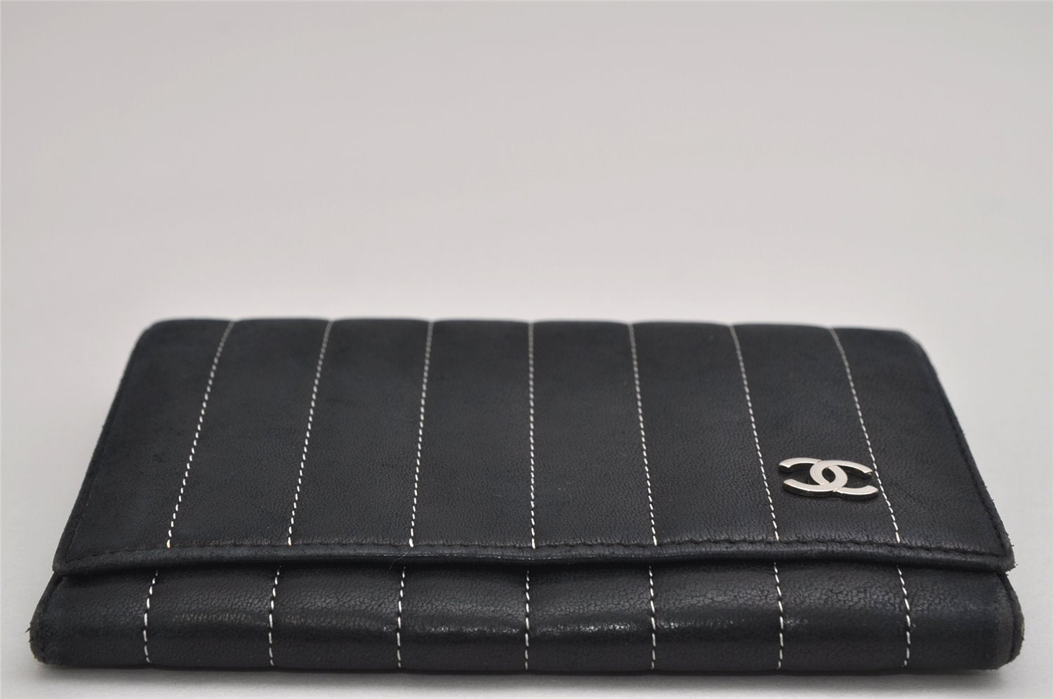 Authentic CHANEL Mademoiselle Lamb Skin Bifold Wallet Purse Pouch Black CC 0882K