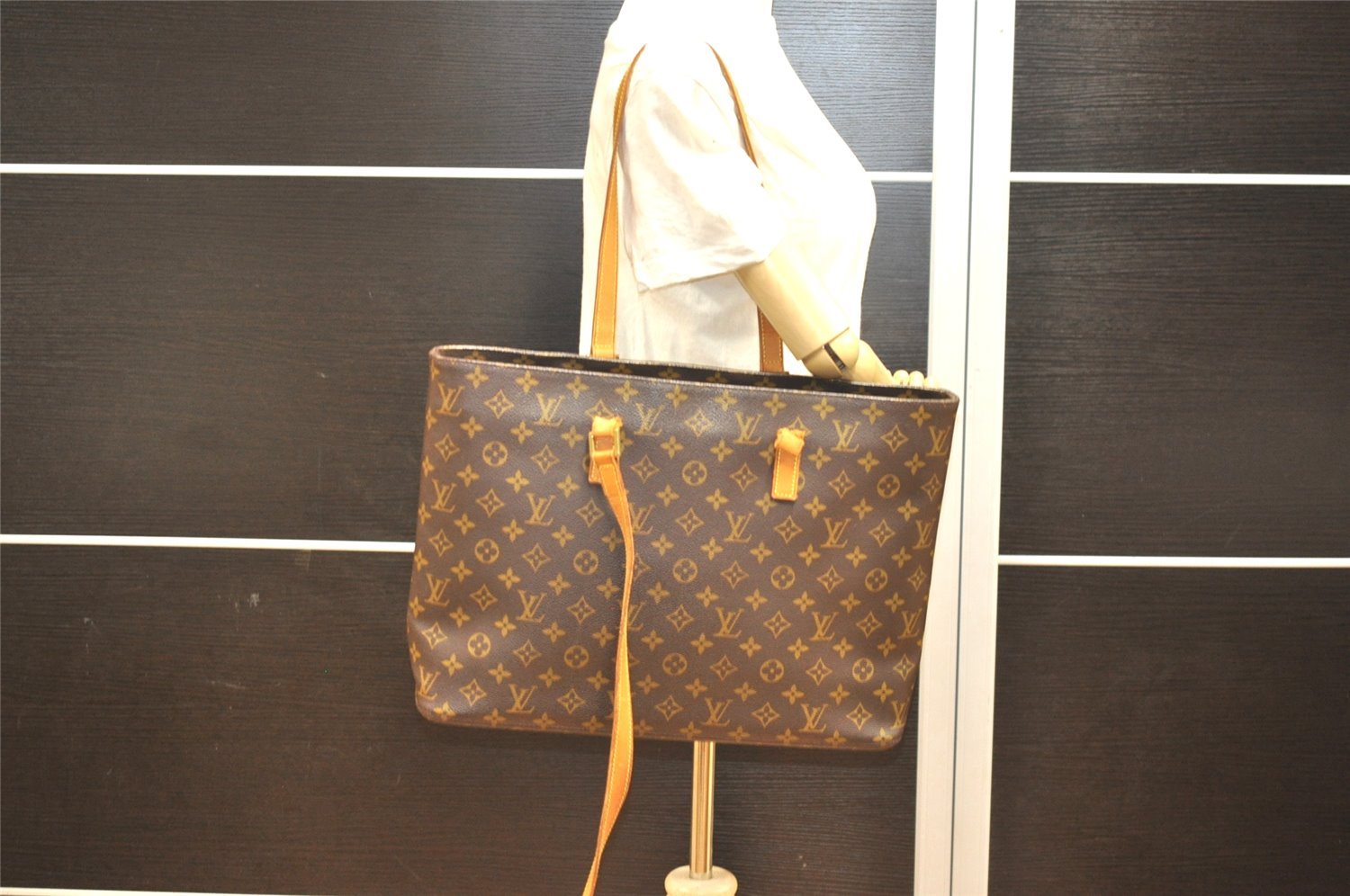 Authentic Louis Vuitton Monogram Luco Shoulder Tote Bag M51155 LV Junk 0883I