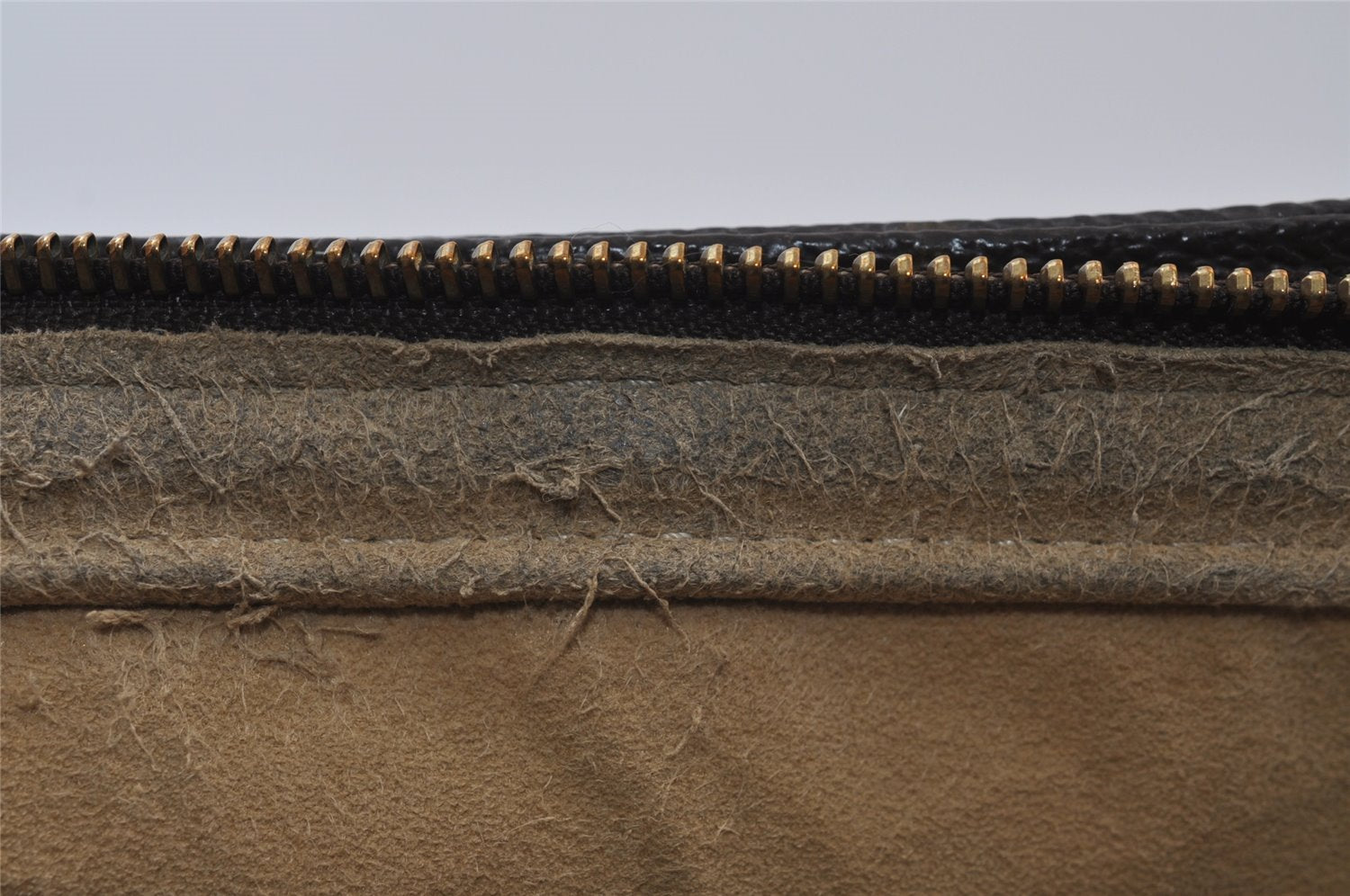 Authentic Louis Vuitton Monogram Looping GM Shoulder Bag M51145 LV 0883J