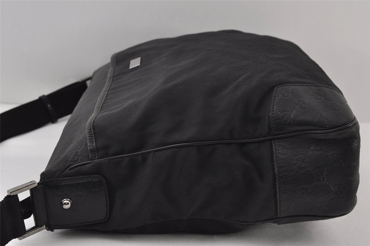 Authentic GUCCI Guccissima Shoulder Bag Nylon GG Leather 162781 Black 0884J