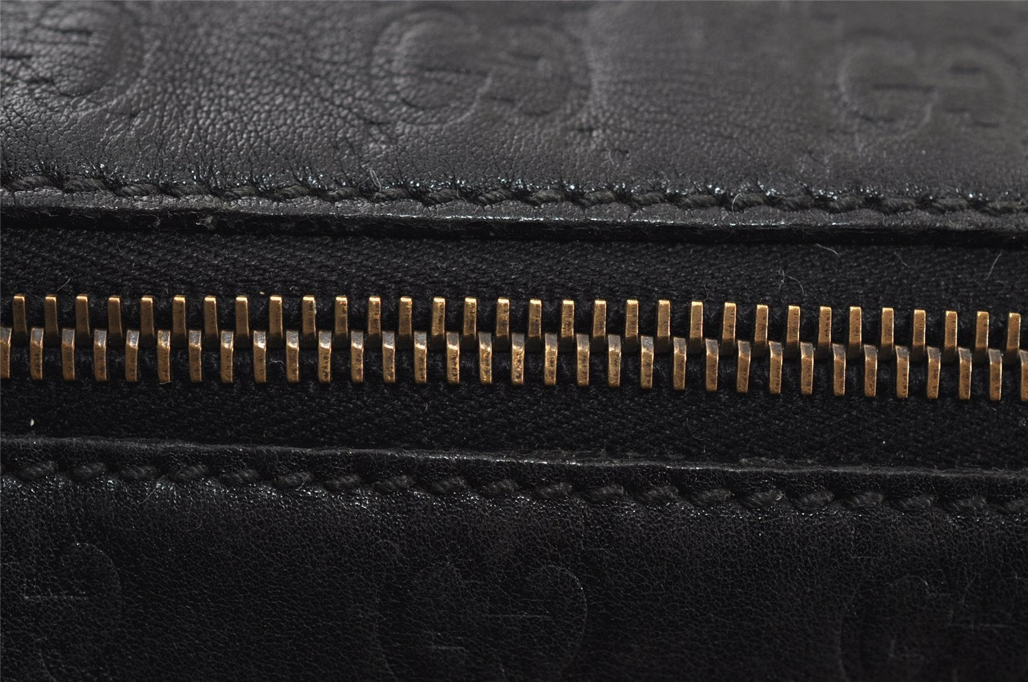 Authentic GUCCI Guccissima Shoulder Bag Nylon GG Leather 162781 Black 0884J