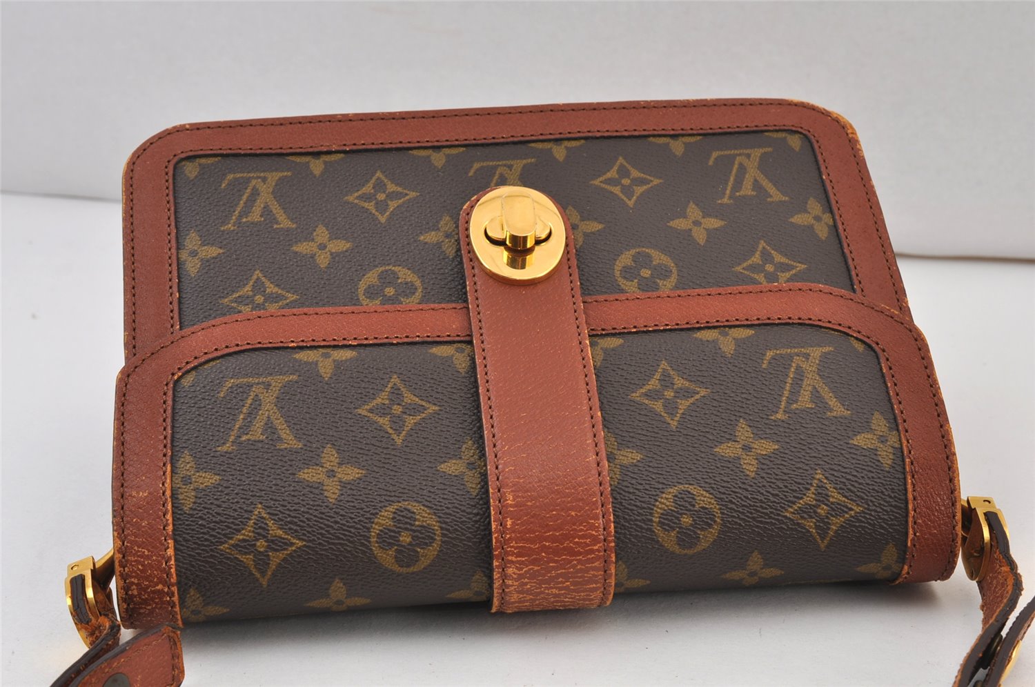 Authentic Louis Vuitton Monogram Sac Vendome Shoulder Bag M51414 LV 0885K
