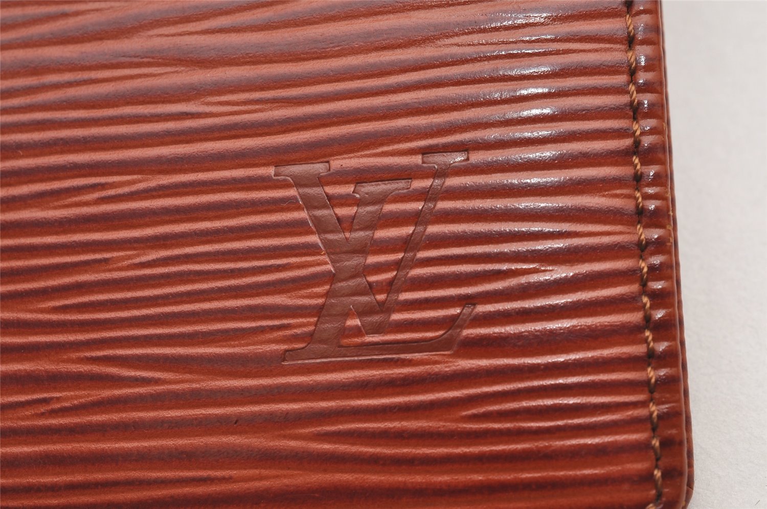 Authentic Louis Vuitton Epi Agenda Posh Notebook Cover Brown R20523 LV 0886J