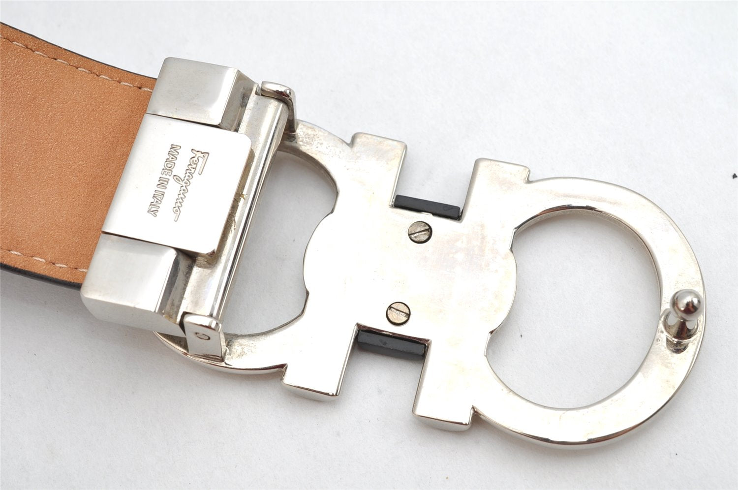 Authentic Salvatore Ferragamo Gancini Belt Leather Size 36.4-40.2