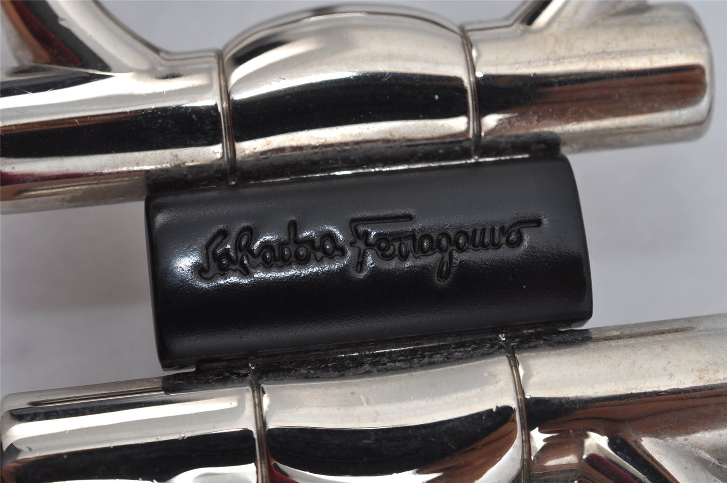 Authentic Salvatore Ferragamo Gancini Belt Leather Size 36.4-40.2