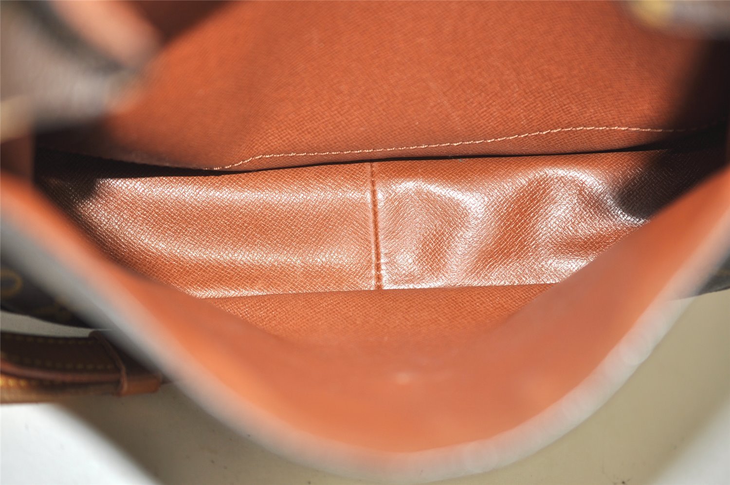 Authentic Louis Vuitton Monogram Saint Cloud GM M51242 Shoulder Cross Bag 0888I