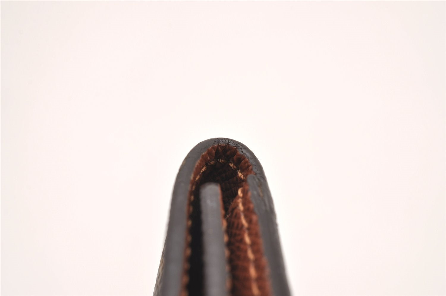 Authentic Louis Vuitton Monogram Multicles 4 Four Hooks Key Case M62631 LV 0888J