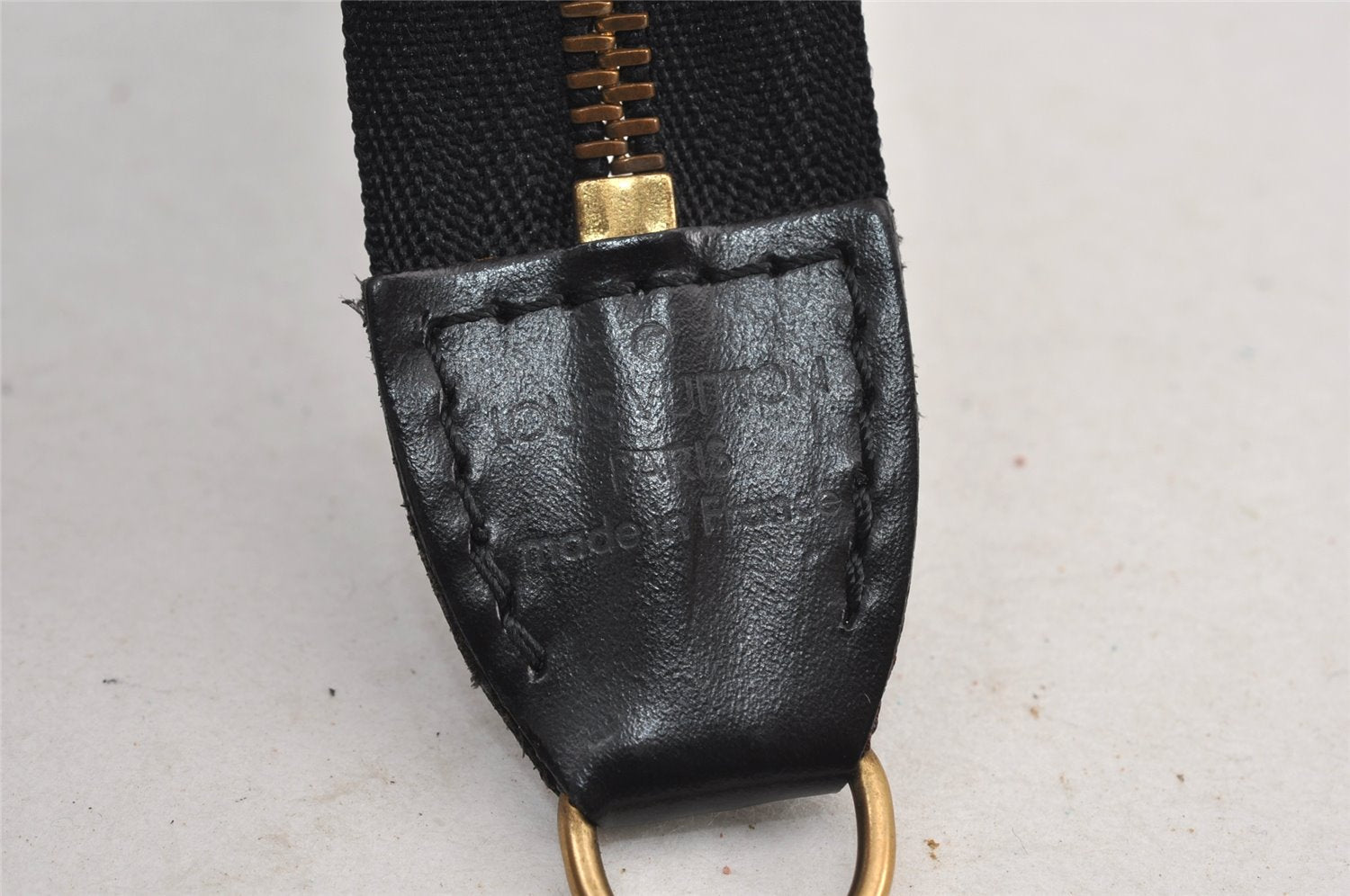 Authentic Louis Vuitton Epi Pochette Accessoires Pouch Black M52952 Junk 0888K