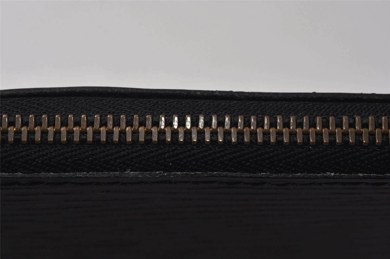 Authentic Louis Vuitton Epi Pochette Accessoires Pouch Black M52952 Junk 0888K