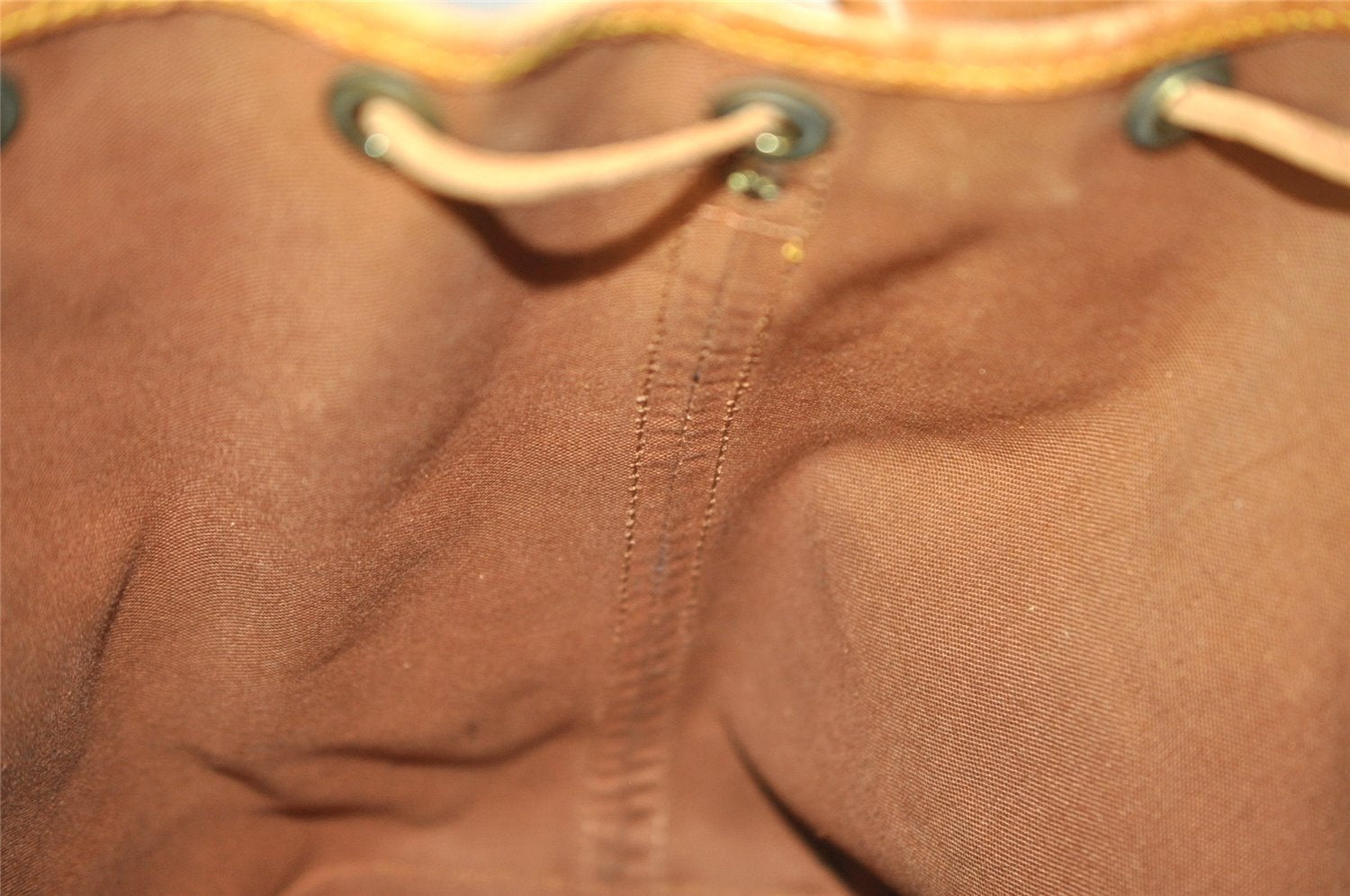 Authentic Louis Vuitton Monogram Noe Shoulder Drawstring Bag M42224 LV 0889I