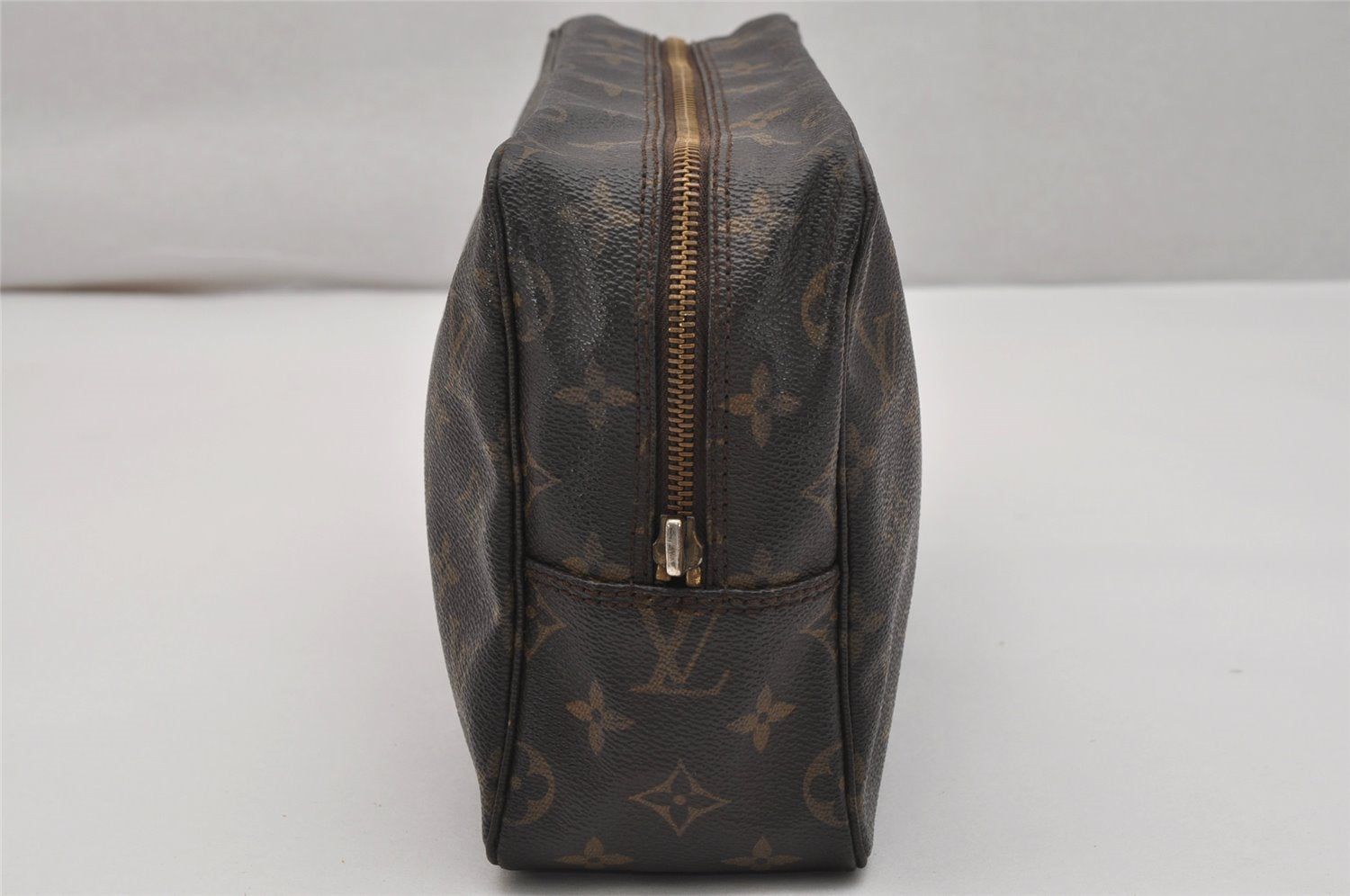 Auth Louis Vuitton Monogram Trousse Toilette 28 Clutch Bag M47522 Junk 0890K