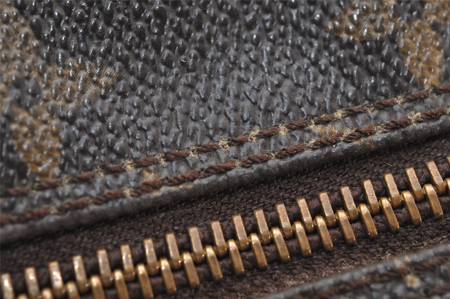 Auth Louis Vuitton Monogram Trousse Toilette 28 Clutch Bag M47522 Junk 0890K