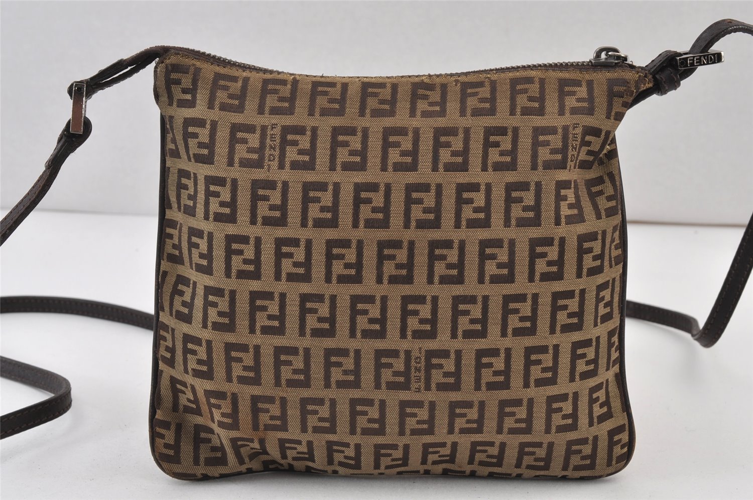 Authentic FENDI Zucchino Shoulder Cross Body Bag Canvas Leather Brown 0896K