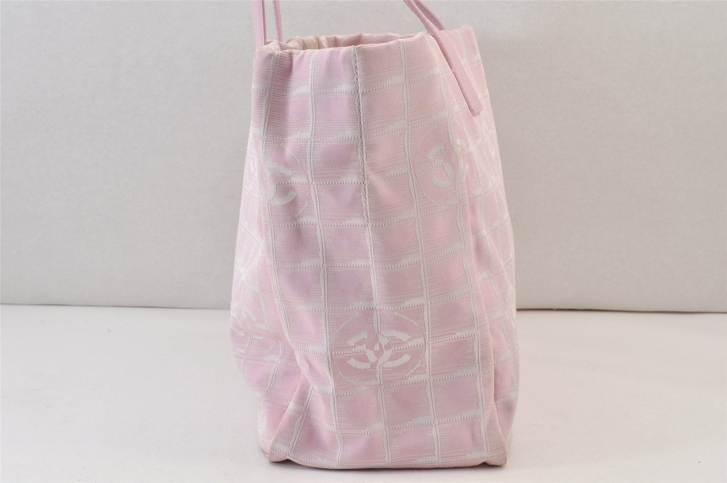 Authentic CHANEL New Travel Line Shoulder Tote Bag Nylon Leather Pink 0903K