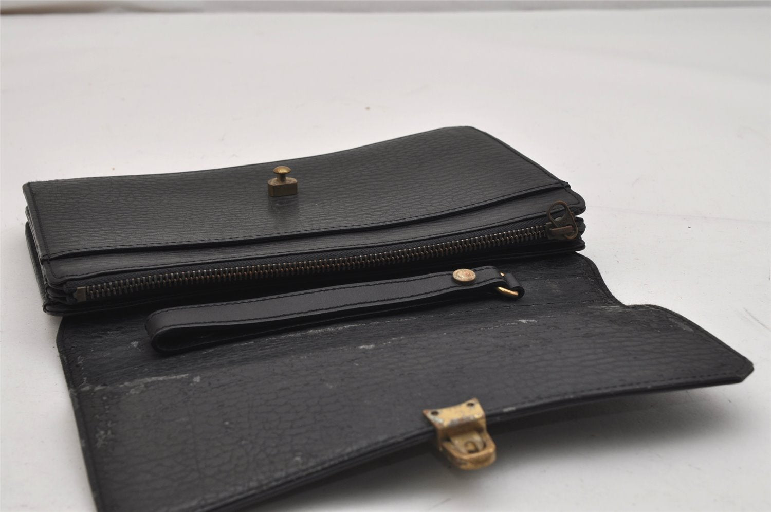 Authentic Burberrys Vintage Leather Clutch Hand Bag Purse Black 0915K