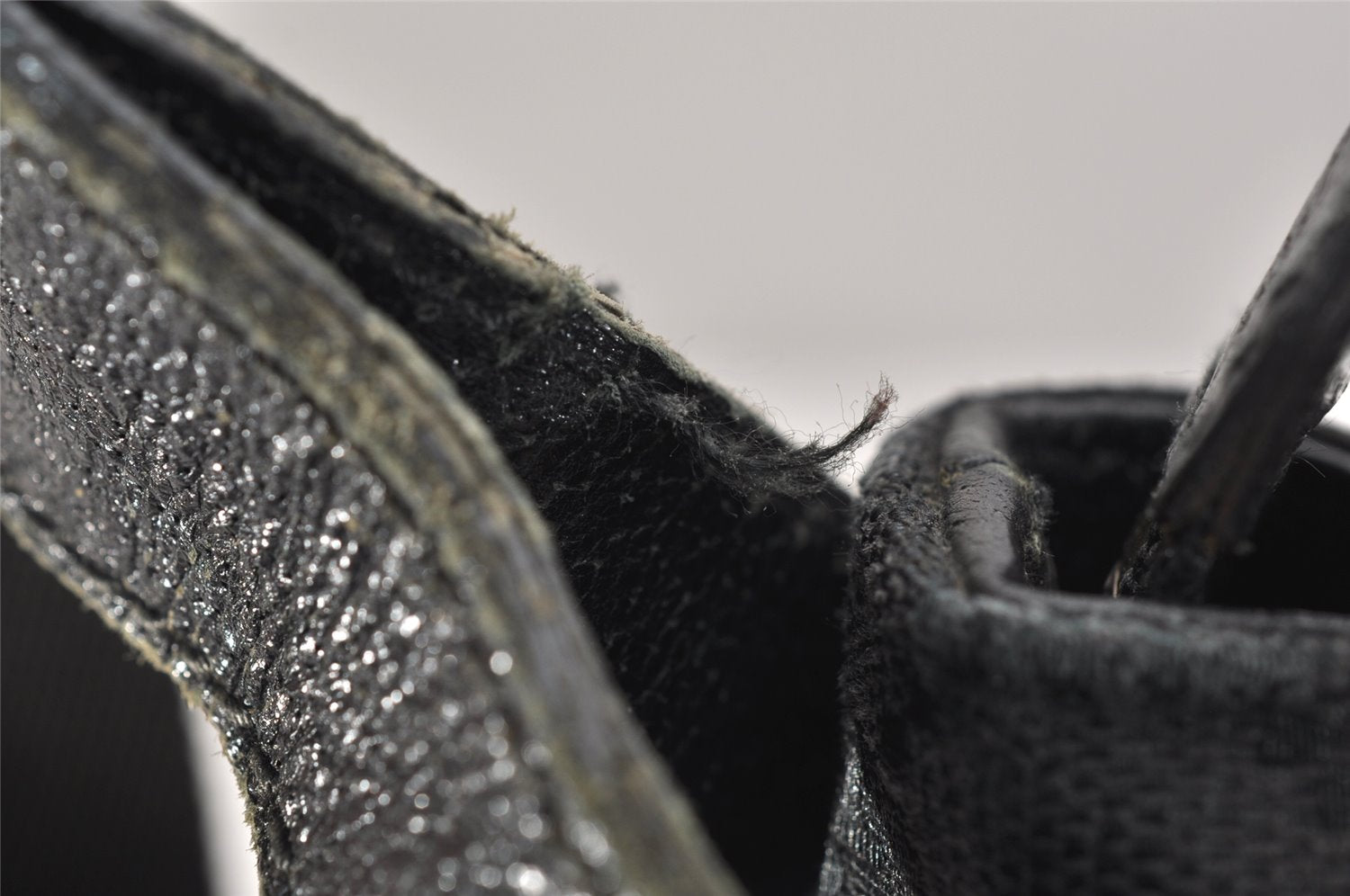 Authentic GUCCI Shoulder Cross Body Bag GG Canvas Leather 122798 Black 0916K