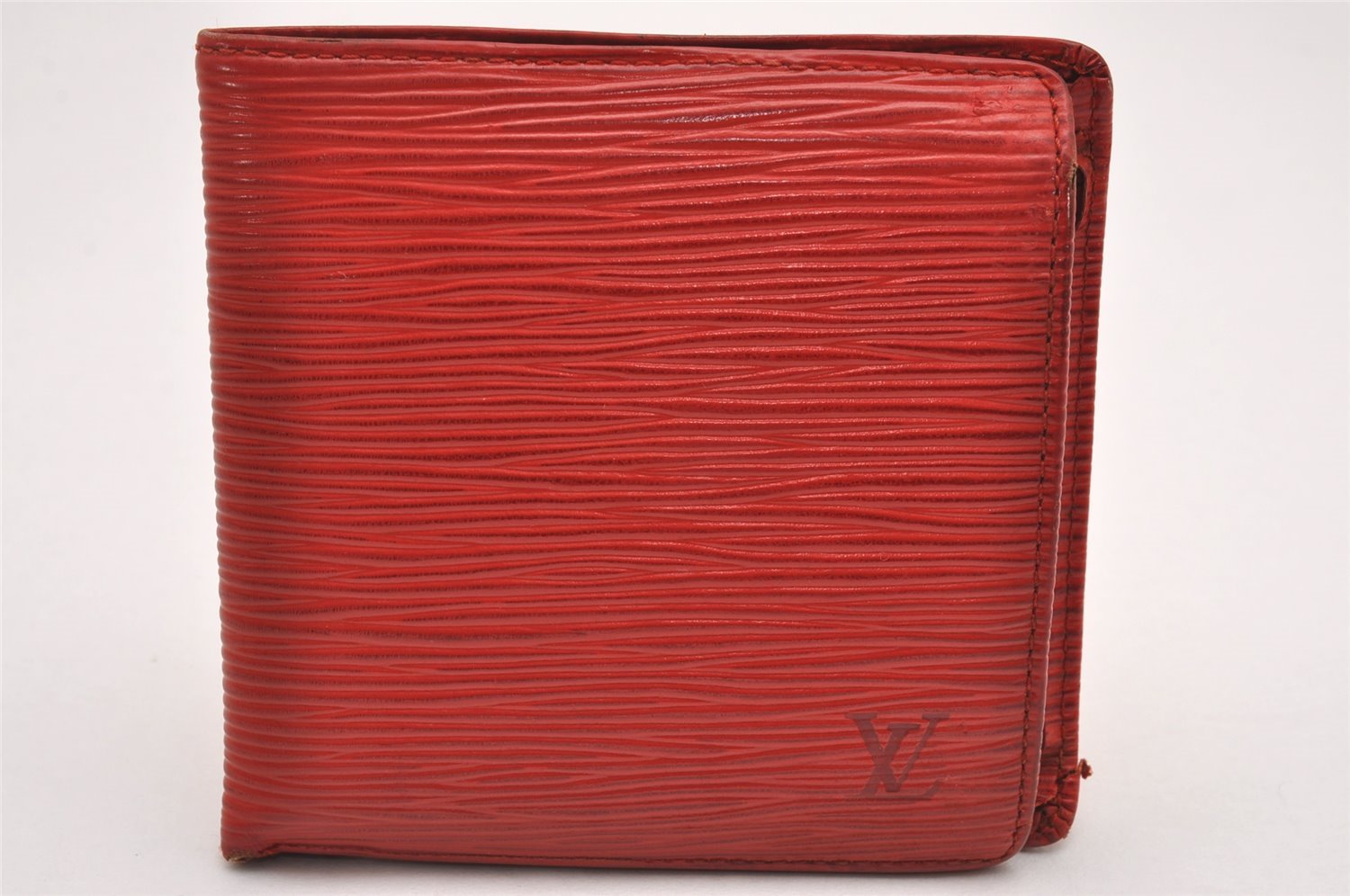 Authentic Louis Vuitton Epi Portefeuille Marco Bifold Wallet Red M63547 LV 0917J