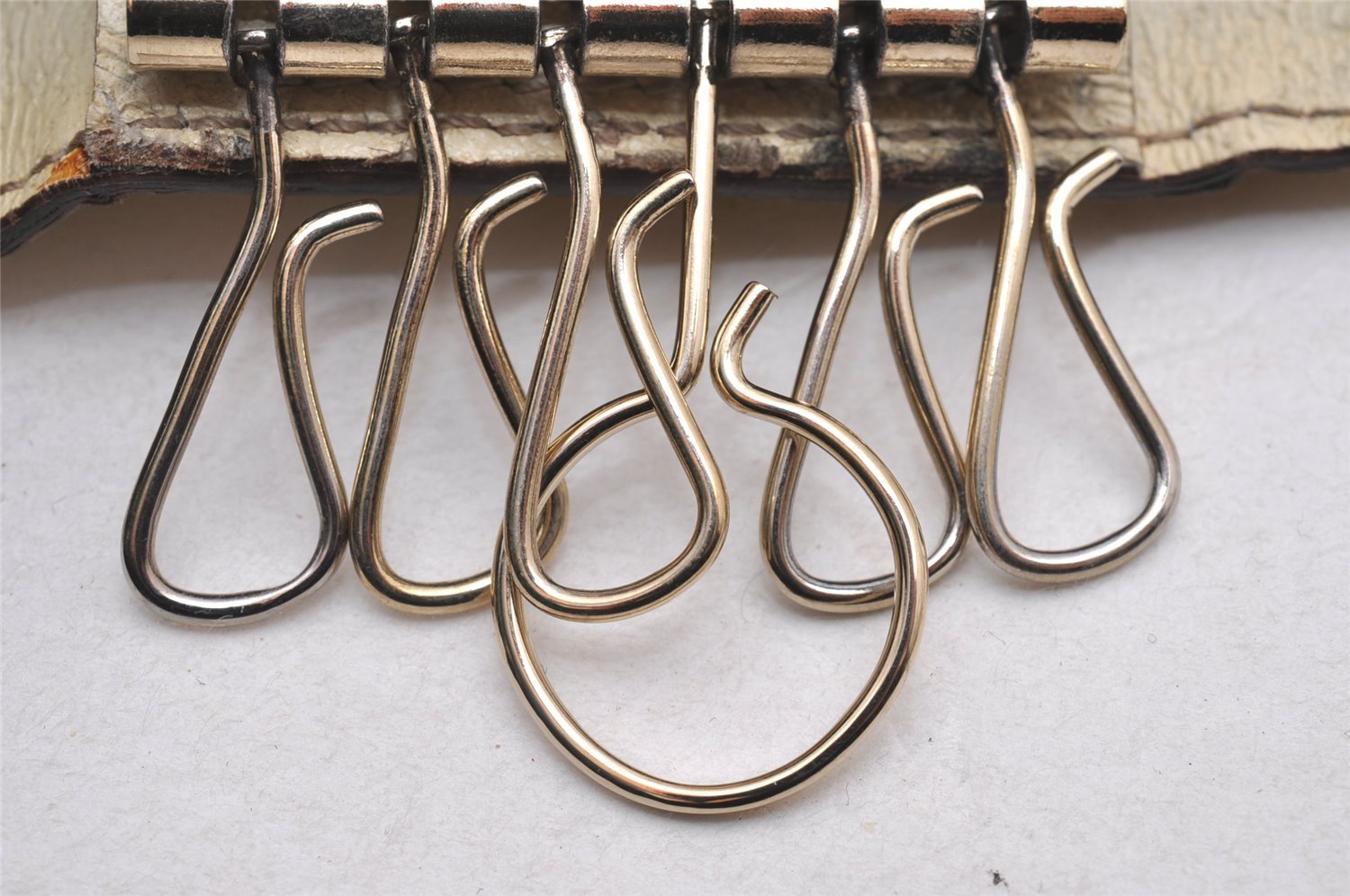 Authentic GUCCI Charmy 6 Hooks Key Case Purse Canvas Leather 154164 Brown 0925J