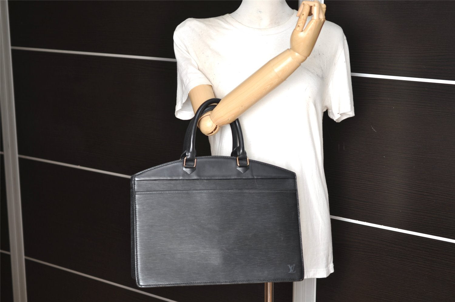 Authentic Louis Vuitton Epi Riviera Hand Bag Black M48182 LV Junk 0926K