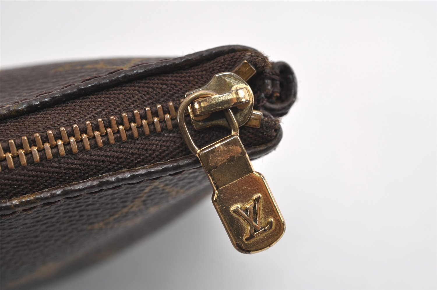 Authentic Louis Vuitton Monogram Pouch Purse For Sac Shopping GM LV 0927J