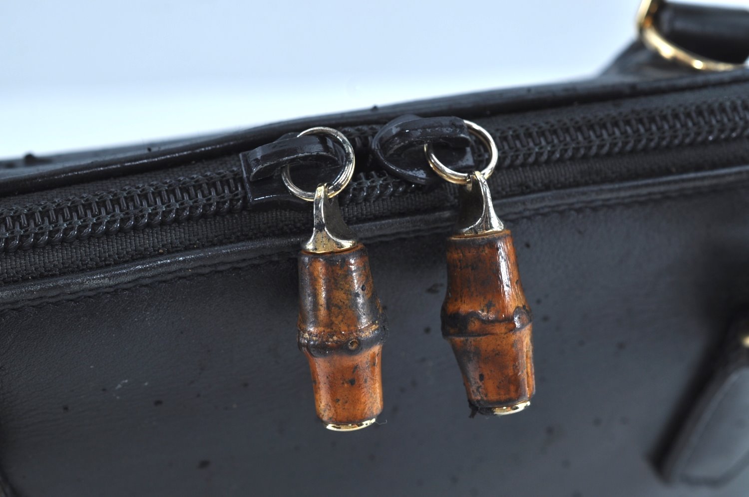 Authentic GUCCI Bamboo 2way Hand Shoulder Bag Leather Navy Blue Junk 0929I