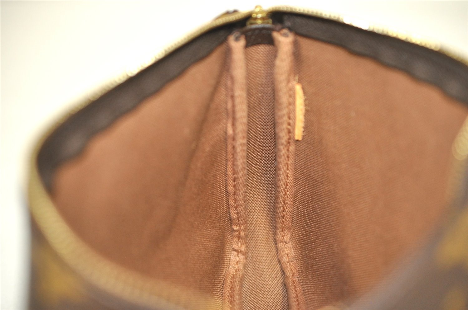 Authentic Louis Vuitton Monogram Pochette Accessoires Pouch M51980 LV 0929K