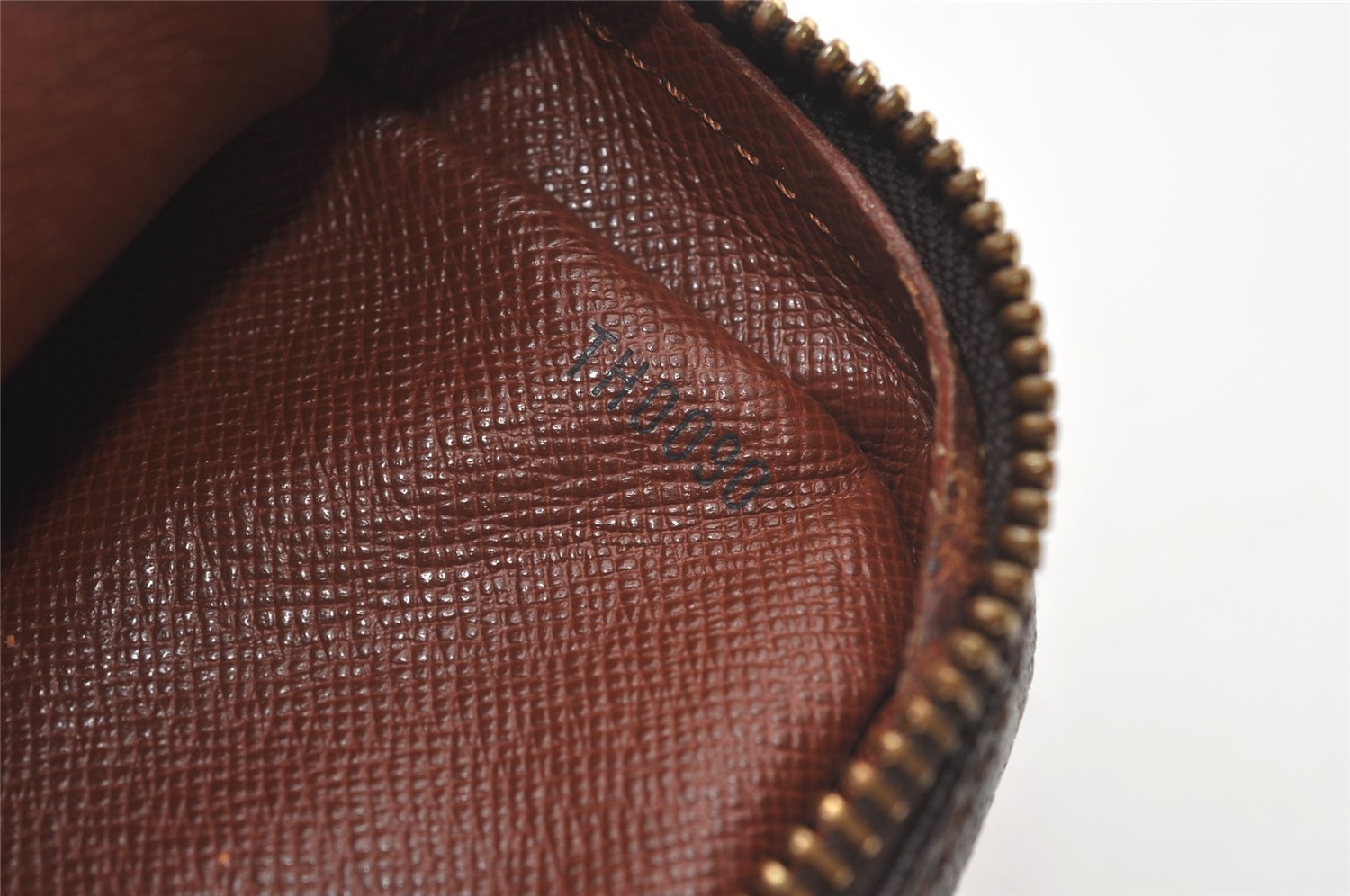 Authentic Louis Vuitton Monogram Amazone Shoulder Cross Body Bag M45236 LV 0930J