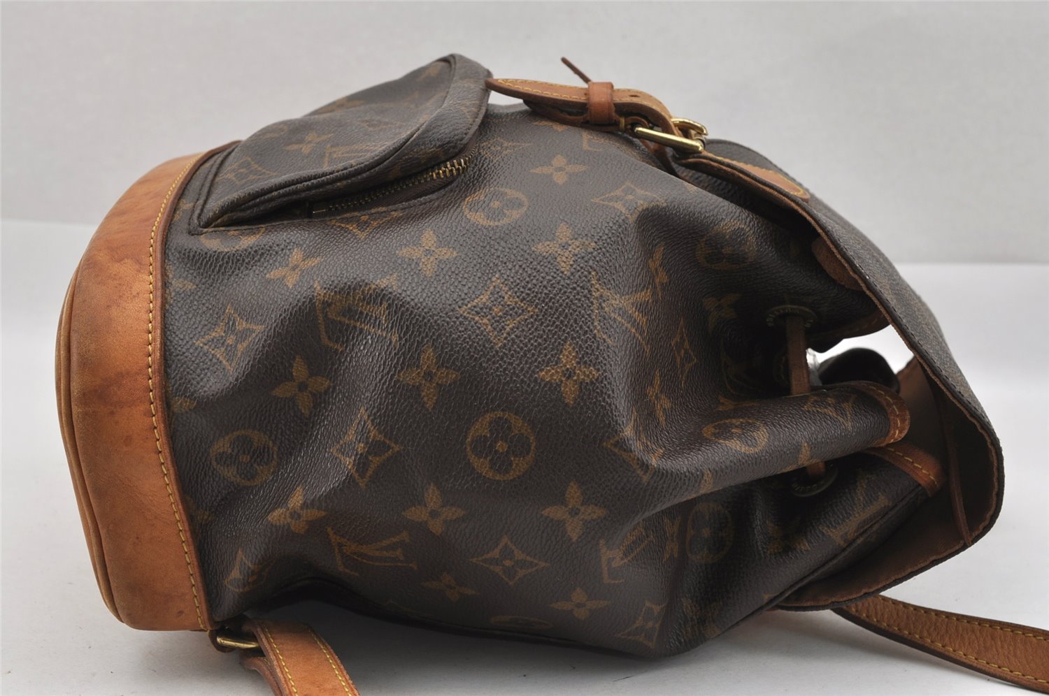 Authentic Louis Vuitton Monogram Montsouris MM Backpack M51136 LV 0931J