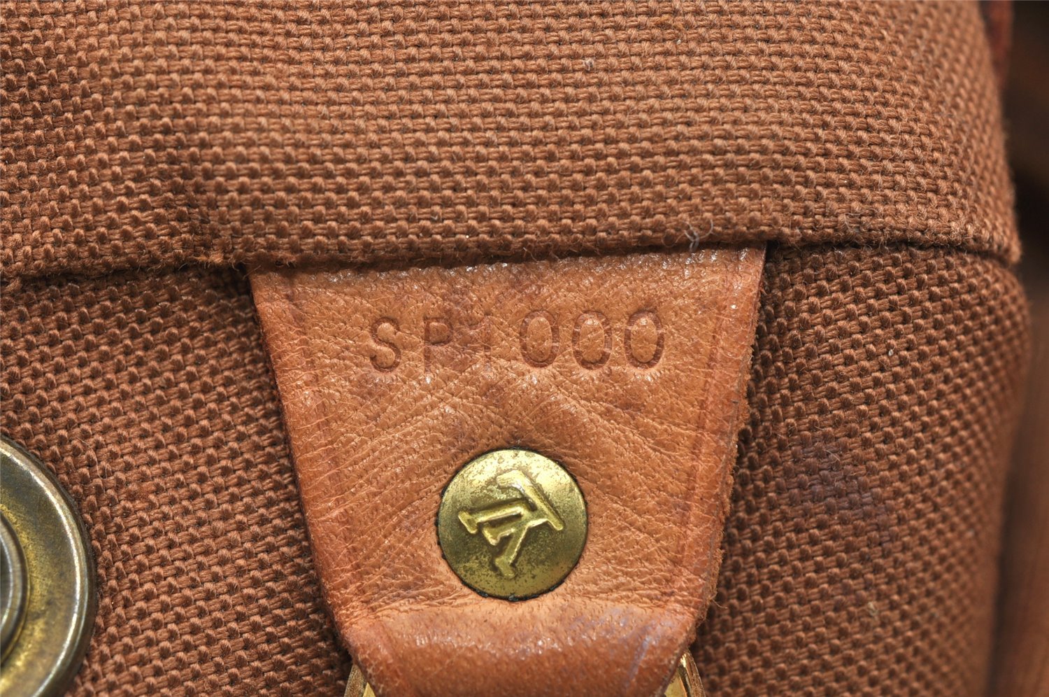 Authentic Louis Vuitton Monogram Montsouris MM Backpack M51136 LV 0931J